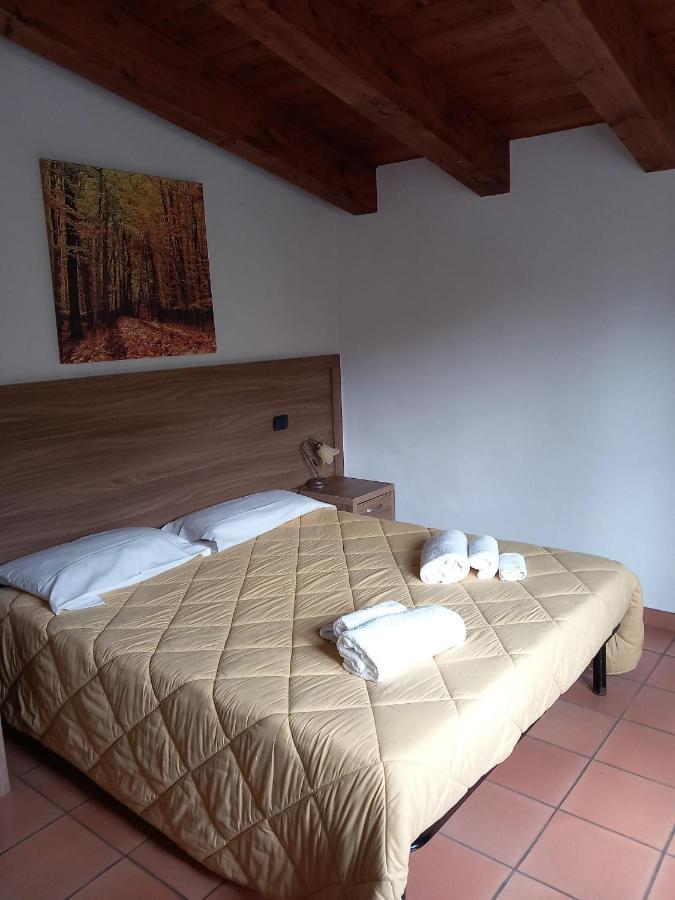 Agriturismo L'Ulivo Padula Luaran gambar
