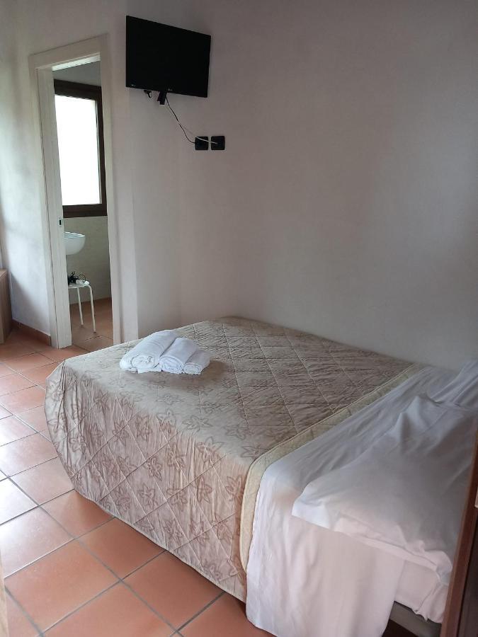 Agriturismo L'Ulivo Padula Luaran gambar