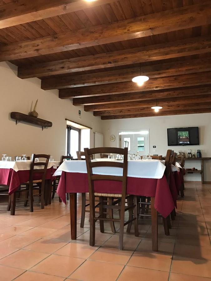 Agriturismo L'Ulivo Padula Luaran gambar