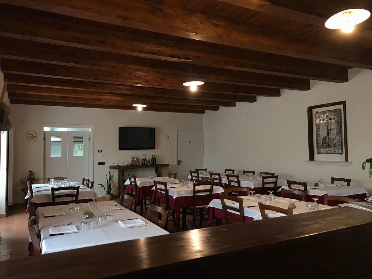 Agriturismo L'Ulivo Padula Luaran gambar